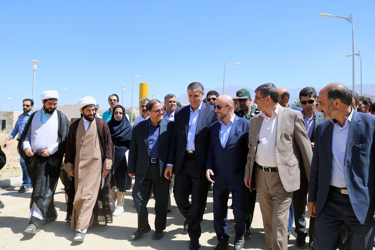 شرحی کوتاه بر سفر وزیر محترم راه وشهرسازی به استان همدان