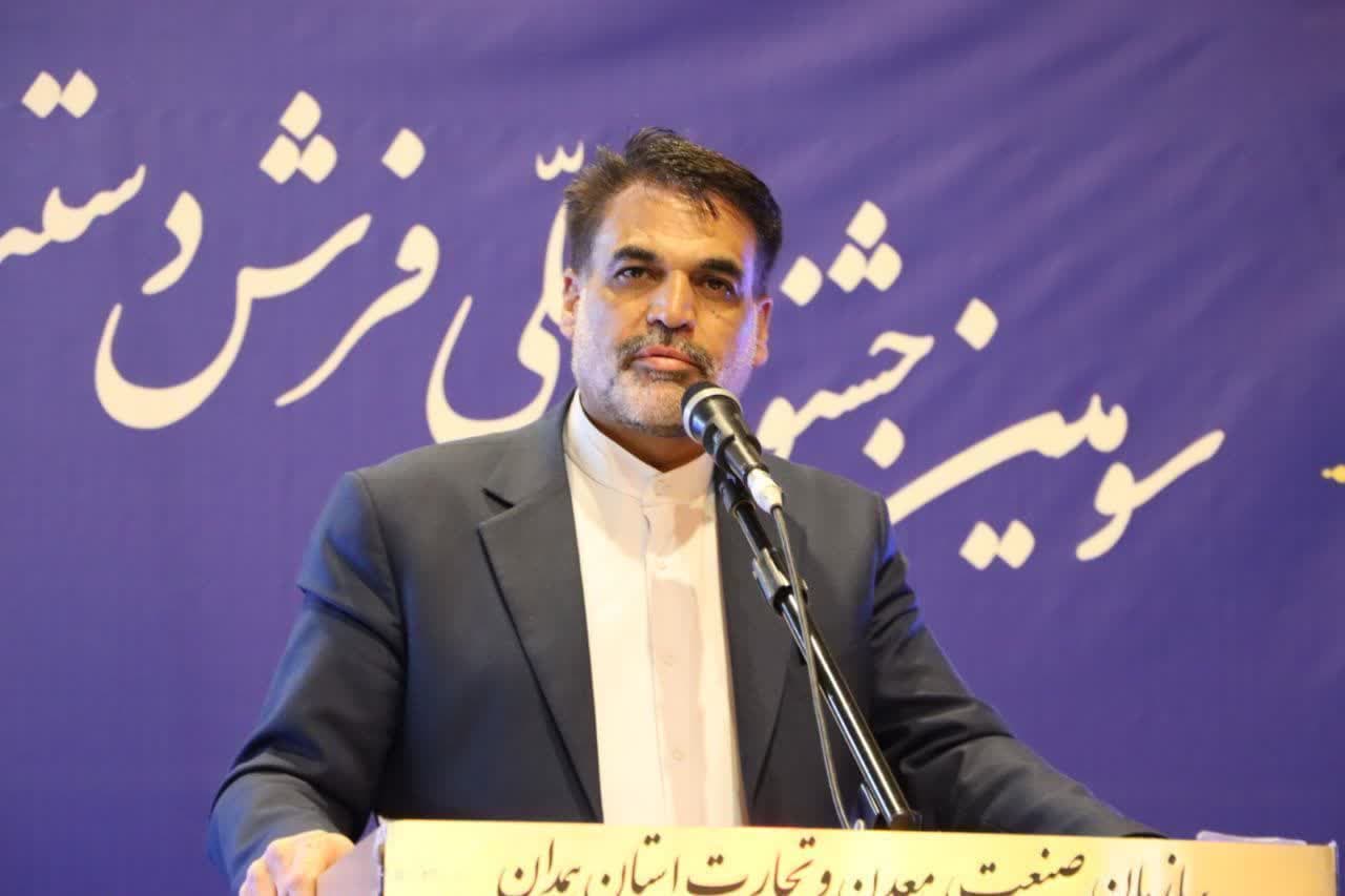 فرش ریشه در فرهنگ اصیل ایرانی دارد