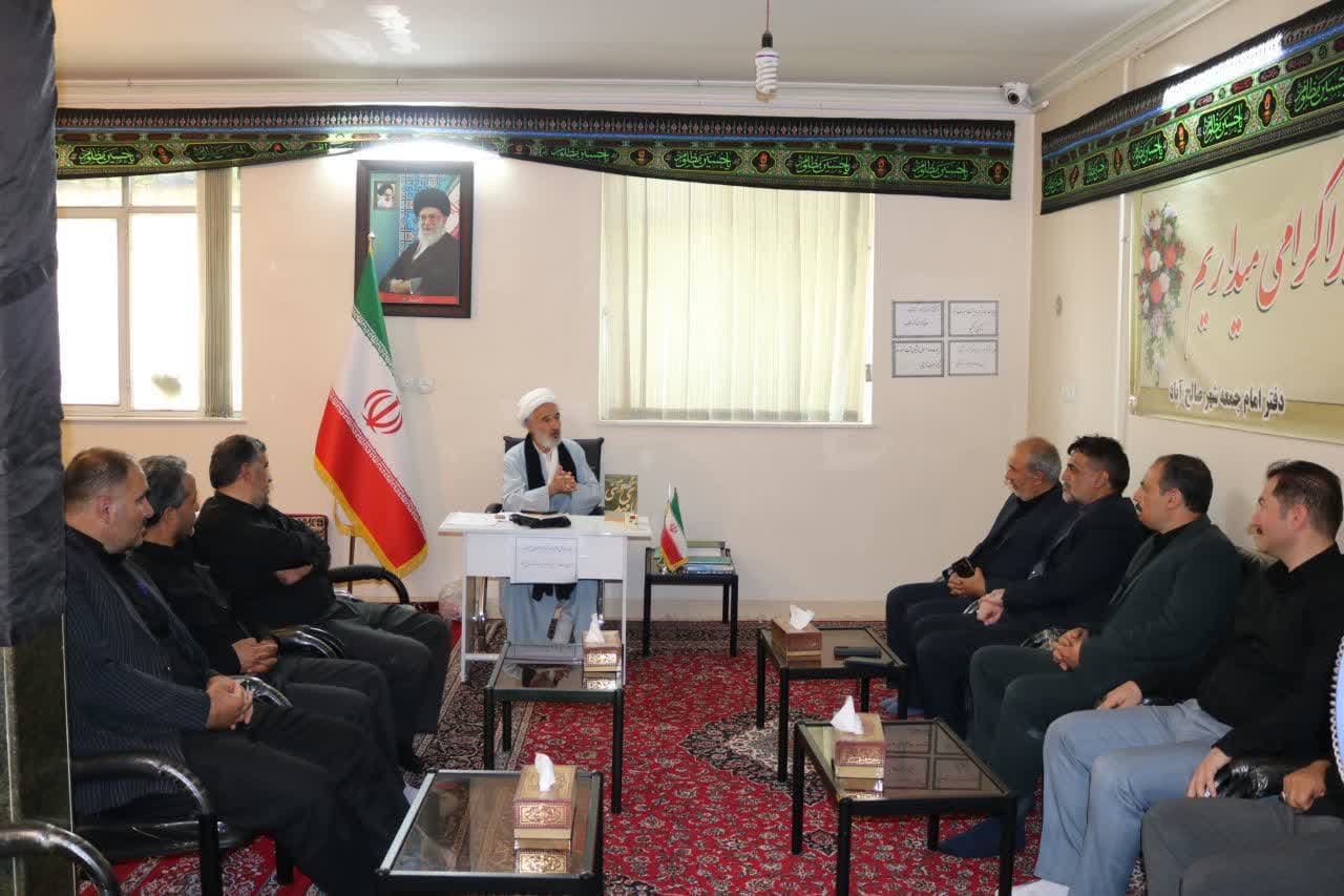 نشست دکتر توسلی به همراه فرماندار شهرستان بهار با امام جمعه محترم صالح آباد