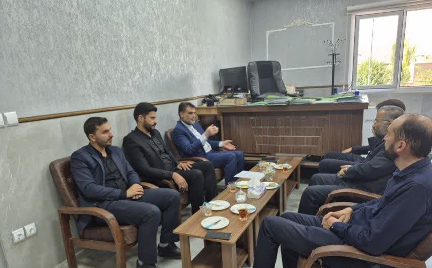 تاکید دکتر توسلی بر تسریع رسیدگی به پرونده‌های مردم در دیدار با رئیس جدید دادگستری بهار/دستگاه قضا پناهگاه مظلومان است