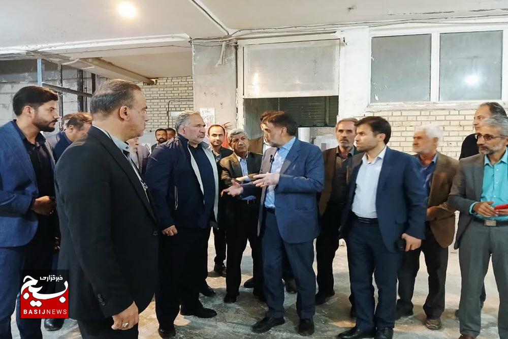 بازدید اعضای کمیسیون اقتصادی مجلس از واحد تولیدی چینی بهداشتی در شهر جهانی لالجین