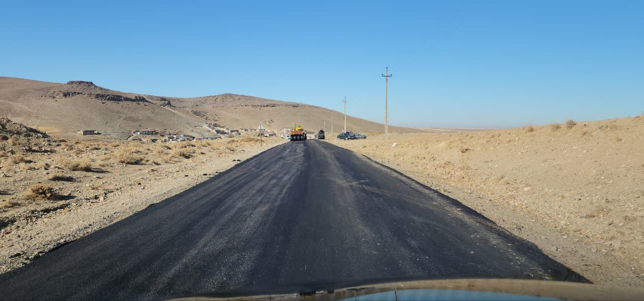 آغاز روکش آسفالت مسیر روستاهای آلان علیا و سفلی