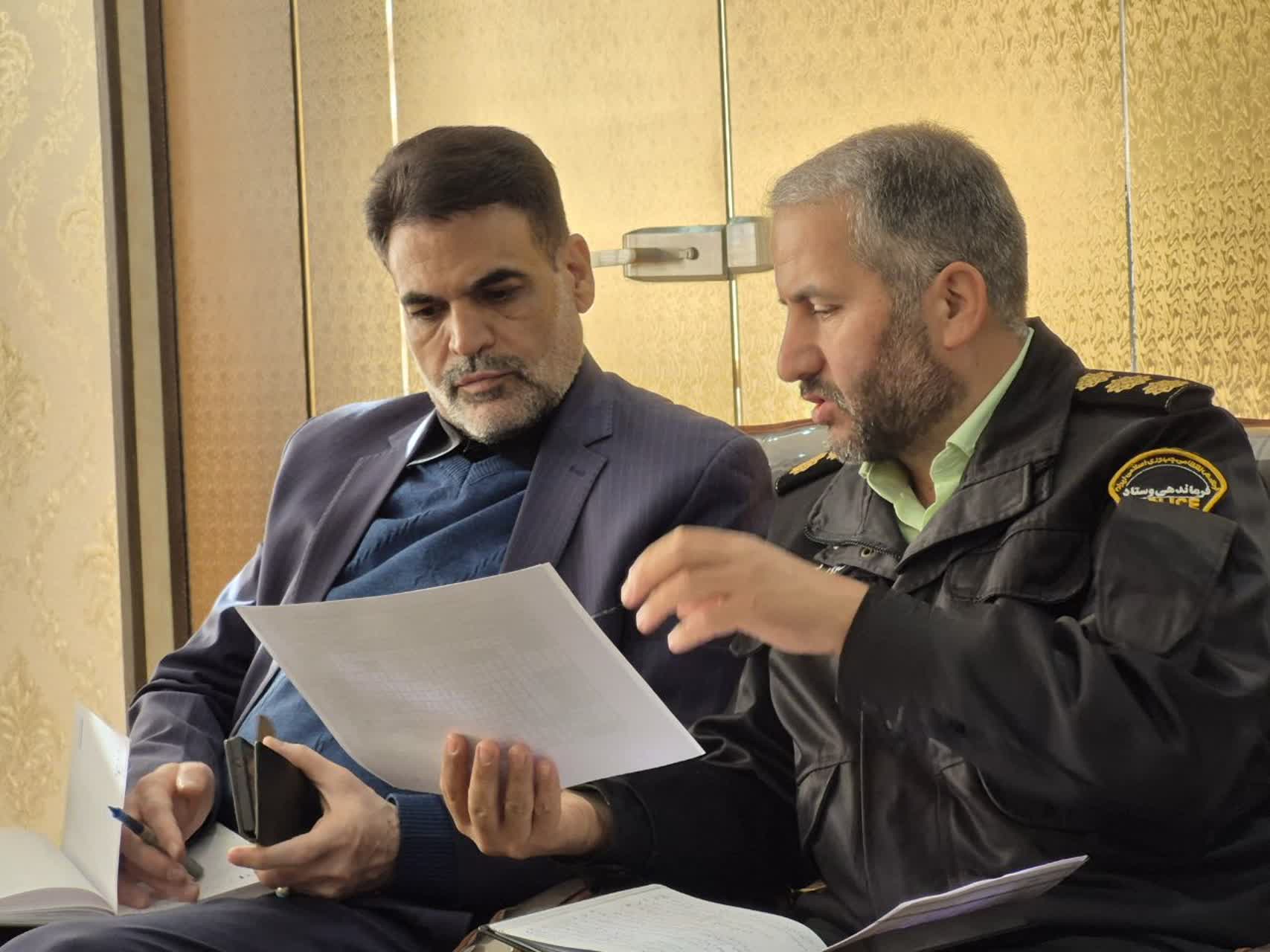 دیدار مشترک دکتر توسلی نماینده مردم بهار و کبودراهنگ و فرماندار شهرستان بهار با فرمانده انتظامی شهرستان