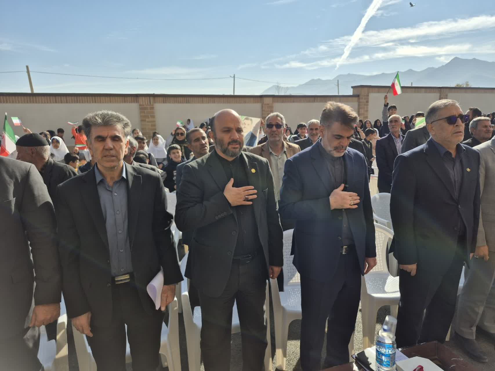 تحقق پیگیری های دکتر توسلی نماینده مردم شریف بهار و کبودراهنگ با همراهی فرماندار شهرستان بهار