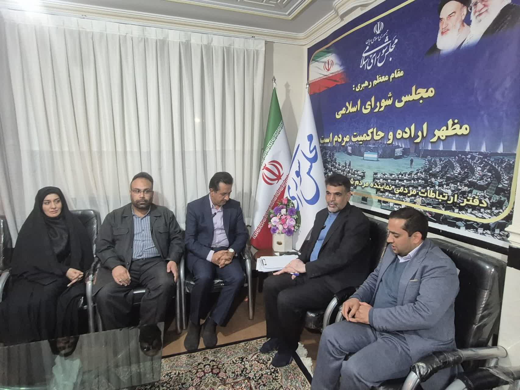 دیدار شهردار و اعضای شورای اسلامی شهر بهار با دکتر توسلی